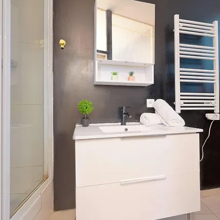 Trendy For Three Guests شقة باريس